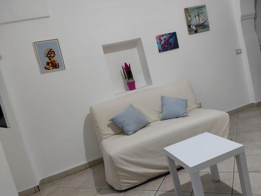 Vico Trieste room 6